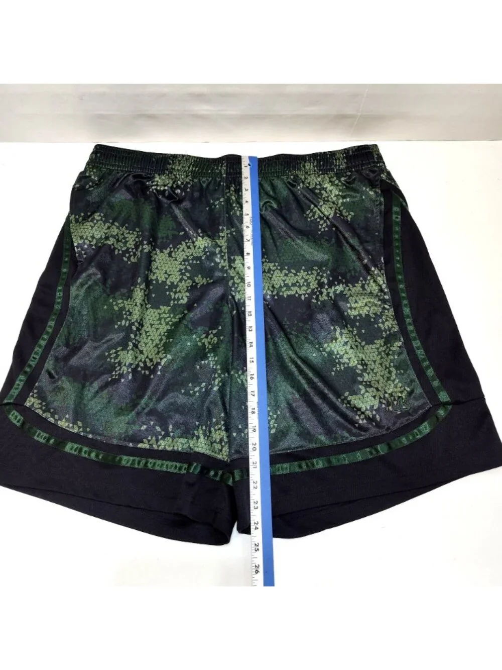 AND1 Athletic Long Shorts Basketball Gym Digital Camo Design 3XL 100% Polyester